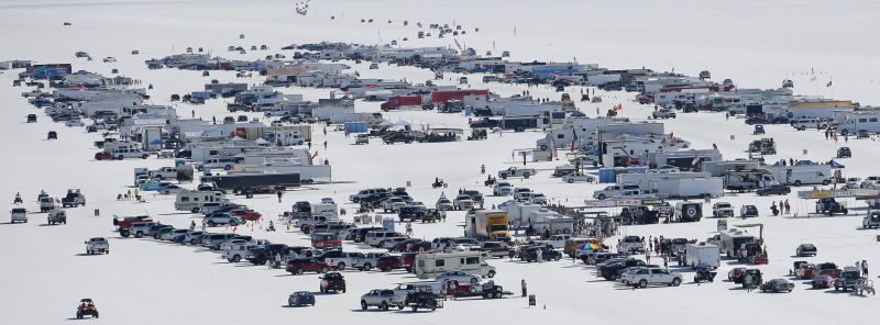 Illustration for article titled Racers Finally Storm The Bonneville Salt Flats Again And It Looks Incredible